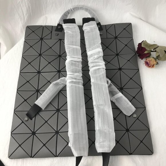 "BAO BAO ISSEY MIYAKE FLAT PACK Backpacks GREY" - Picture 4 of 10